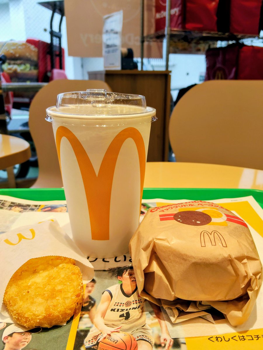 ELICA.☾† tweet media