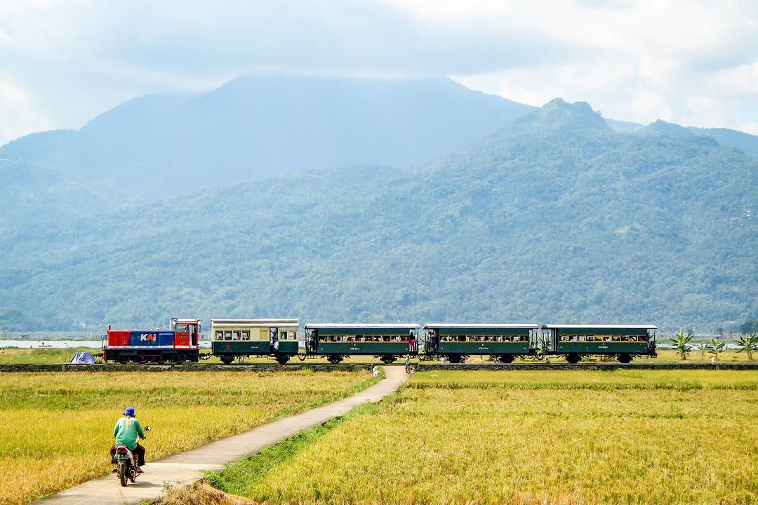 Kereta Api Indonesia tweet media