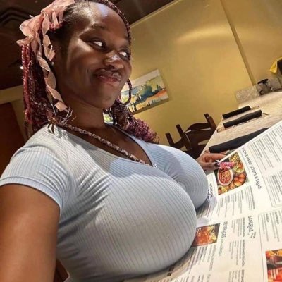 BIG Smiles 🇬🇧 tweet media