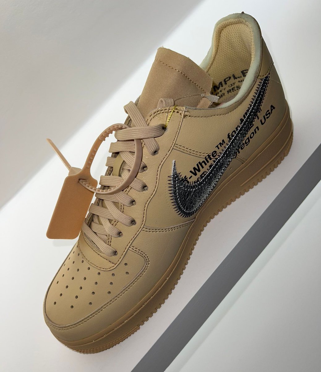 JustFreshKicks tweet picture