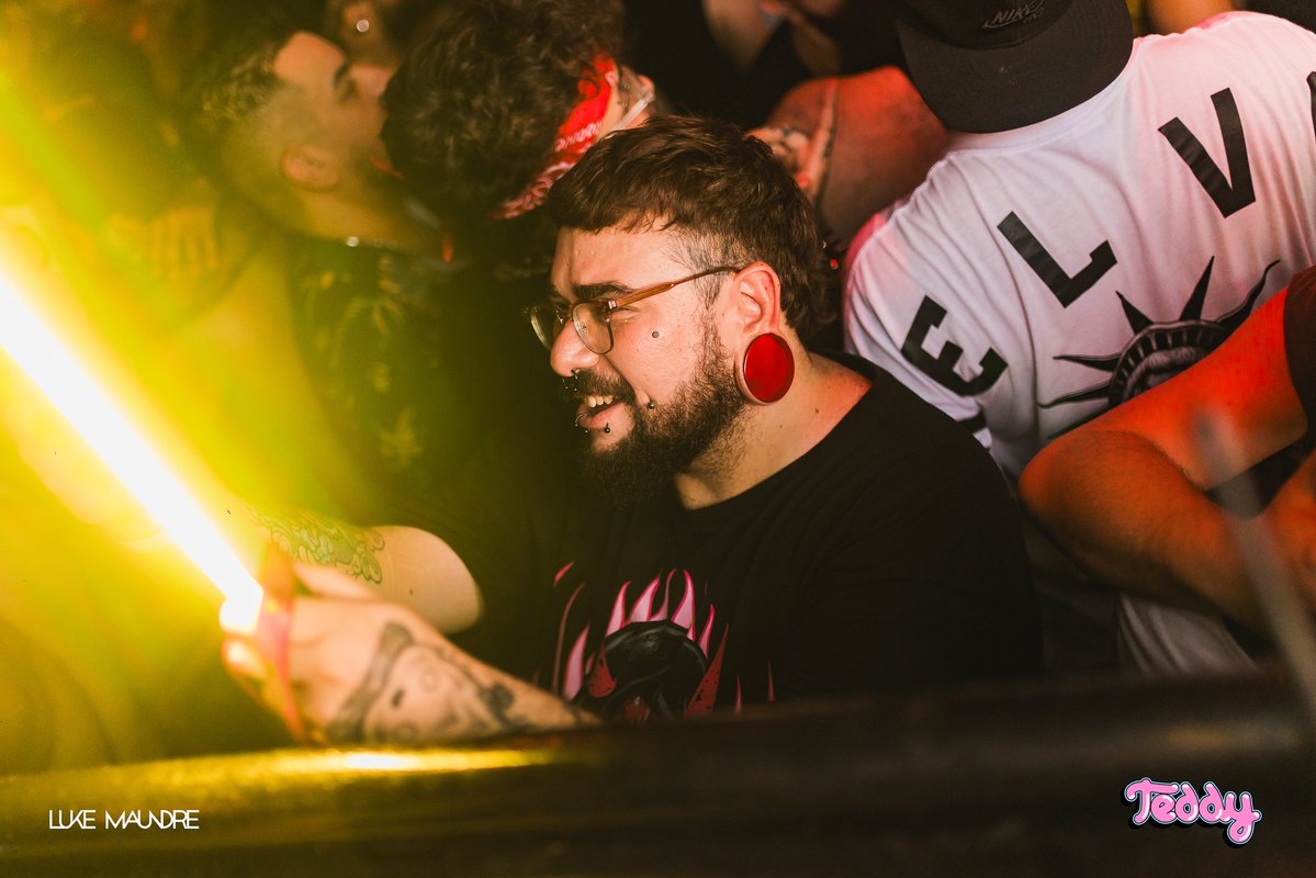 Young Broke and Fabulous tweet media