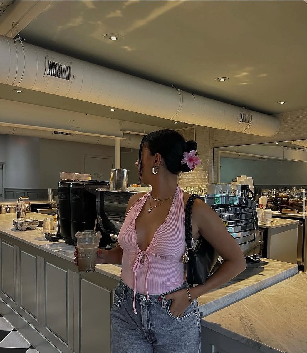 𝓒𝓱𝓪𝓻 𝘰𝘶 𝓛𝓸𝓽𝓽𝓮 tweet media