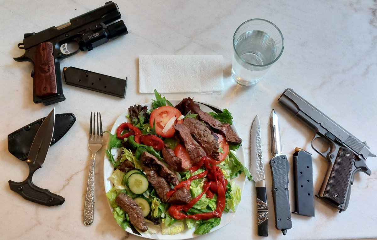 ESFTX830 tweet media