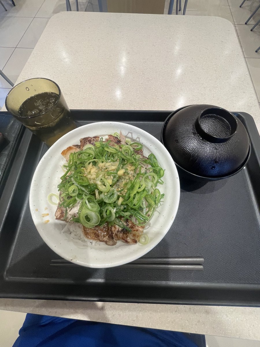 ﾊﾞｹ tweet media