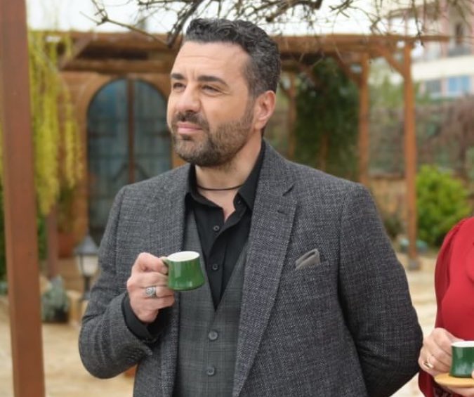 userlmzz tweet media