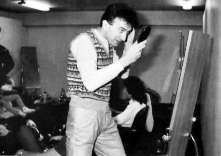 Deacy_amp tweet media