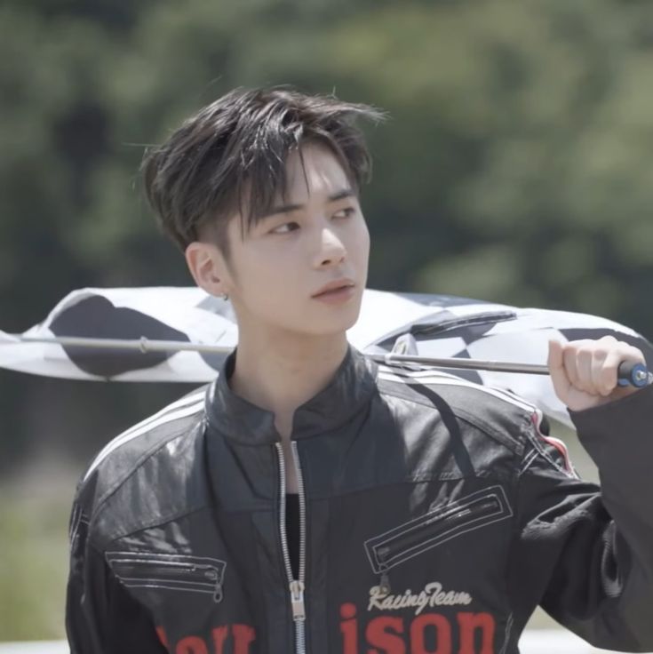 7TH YEAR: Boo 🧸✮⋆˙ tweet media