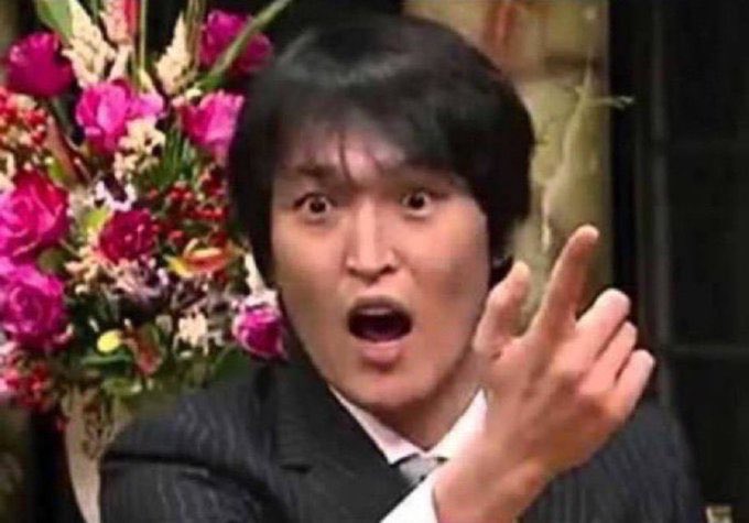 今日電車乗る前は晴れてたんですよ

でも電車降りた瞬間に雨がブワァァァァって