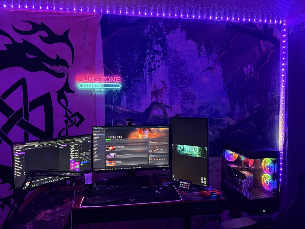 Voidlock666's tweet photo. Streaming / Gaming Room is coming together nicely 🖤💀🤘🏽 https://t.co/jgPHtIv5O5