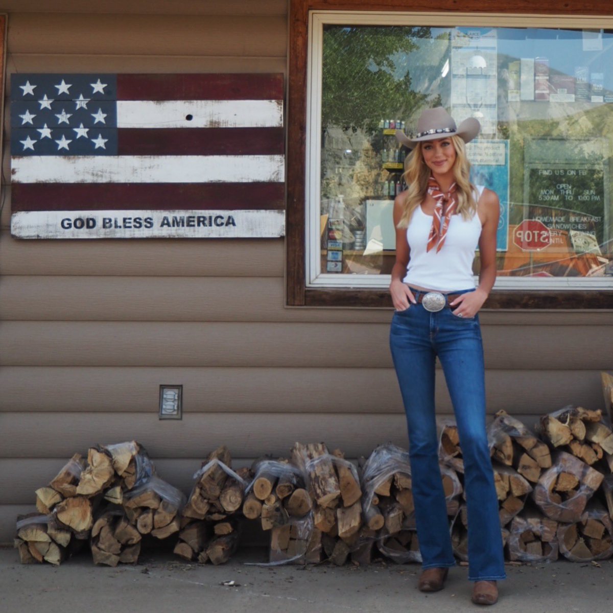 Abby Hornacek tweet media