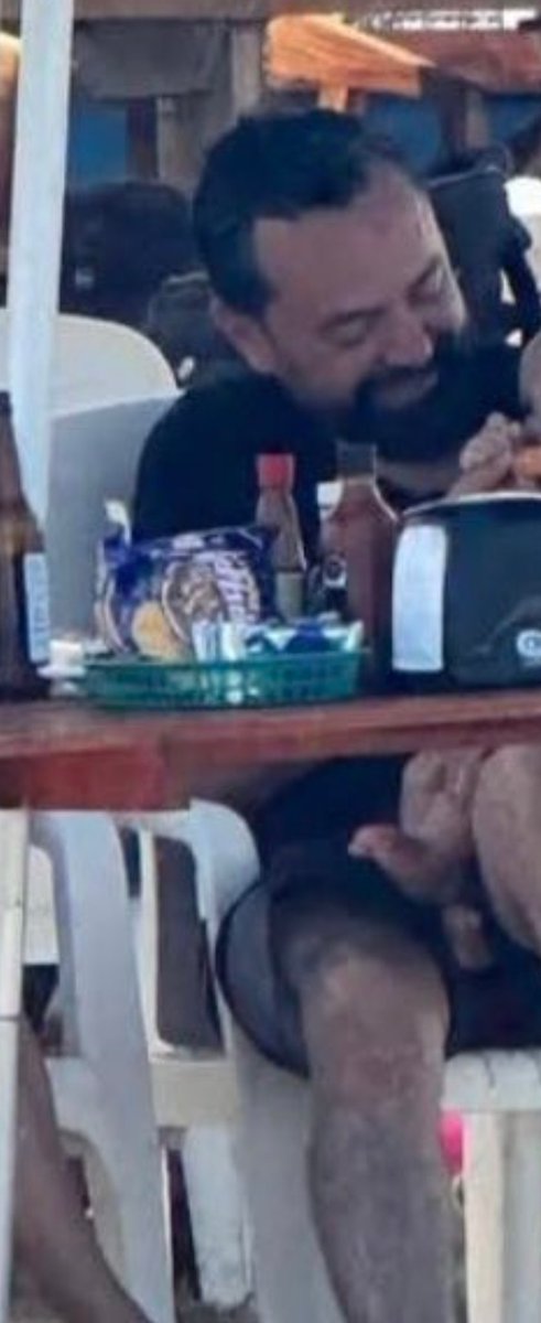 🖤Charlie el desmadrachairos tweet media