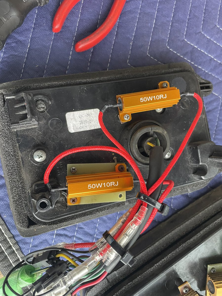 ふくすけ tweet media