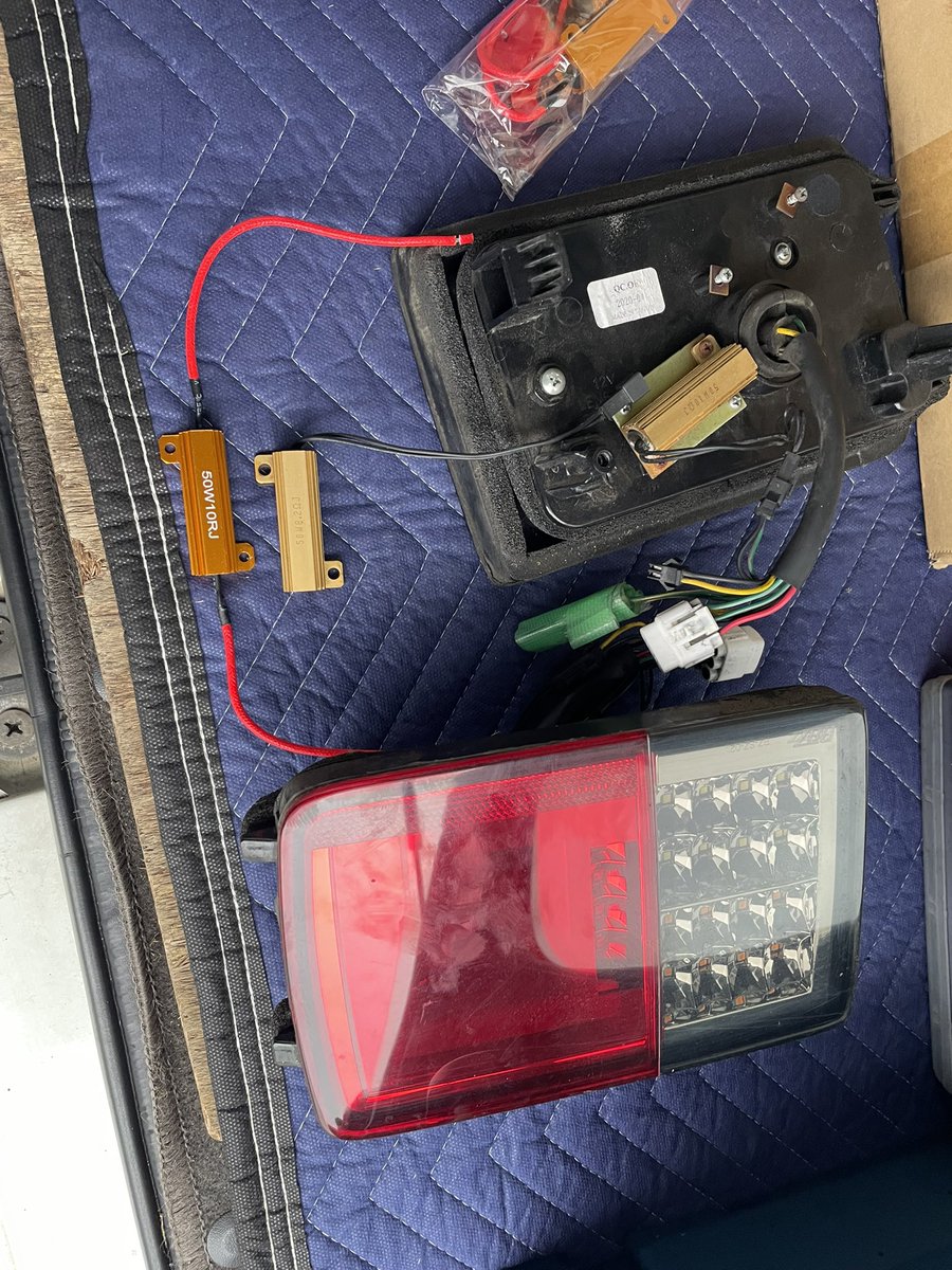 ふくすけ tweet media