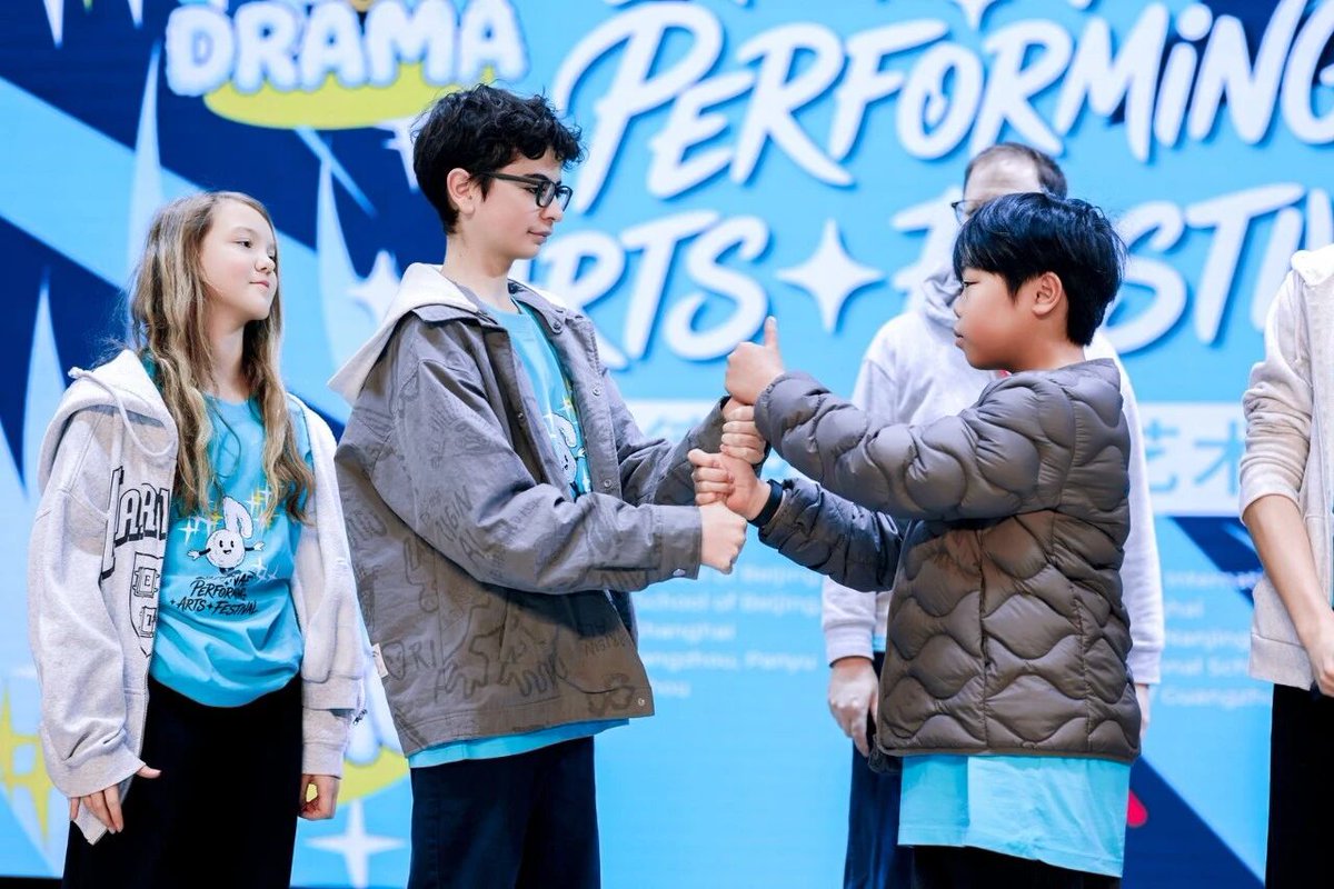 Léman International School Chengdu tweet media