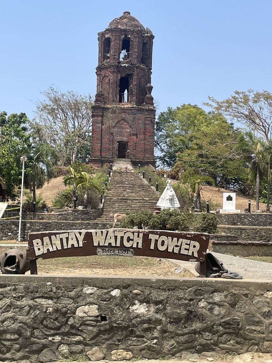 adobored's tweet photo. Had a sponty weekend getaway to Ilocos 🌾✨
Long drive, a little exhausting, but every mile was worth it for the views, the memories, and the reset. 🚗💛 https://t.co/NRKoVJsLT9