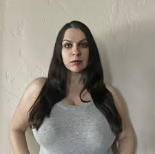 Melian Refugee tweet media