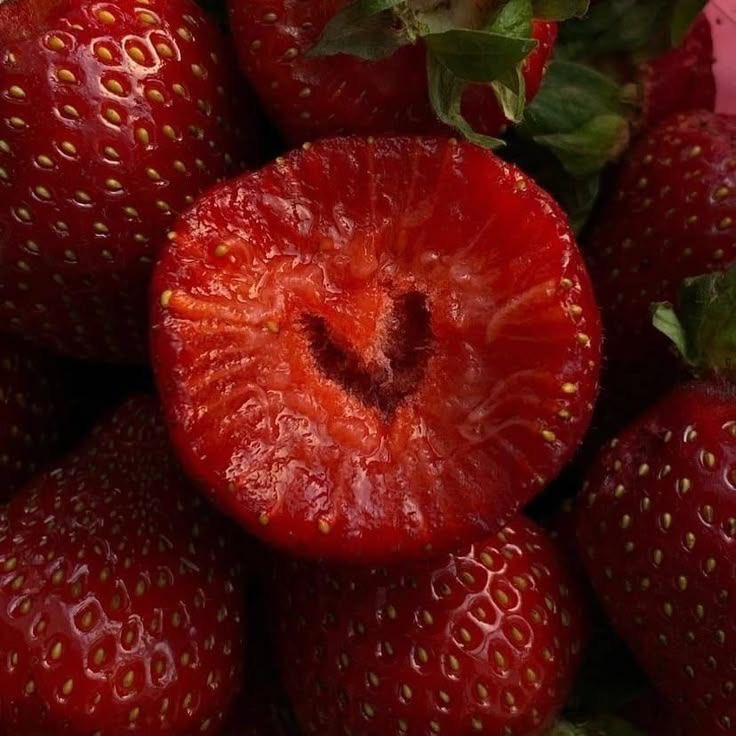 Van☕️🍓 tweet media