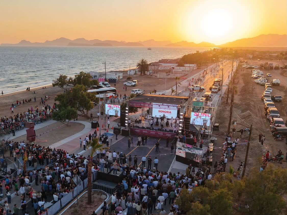 SidurSonora's tweet photo. ¡El malecón turístico de la Playa “El Cochórit” es una realidad! 🙌🏽 

Empalme se transforma con una obra impulsada por el Gobierno de Sonora para beneficio de todas y todos 🏝️ 

Esta primera etapa promete detonar el turismo y aumentar la derrama económica de la región 🌅 https://t.co/jRN6kvUqga