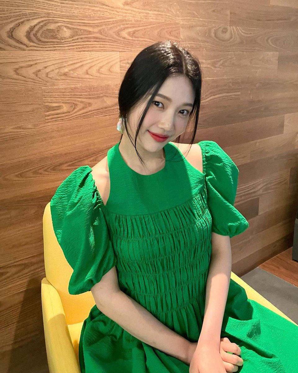 𝒜dara tweet media