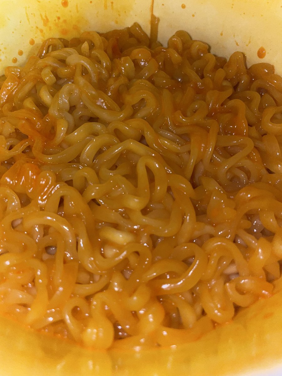 효녀창근이 tweet media