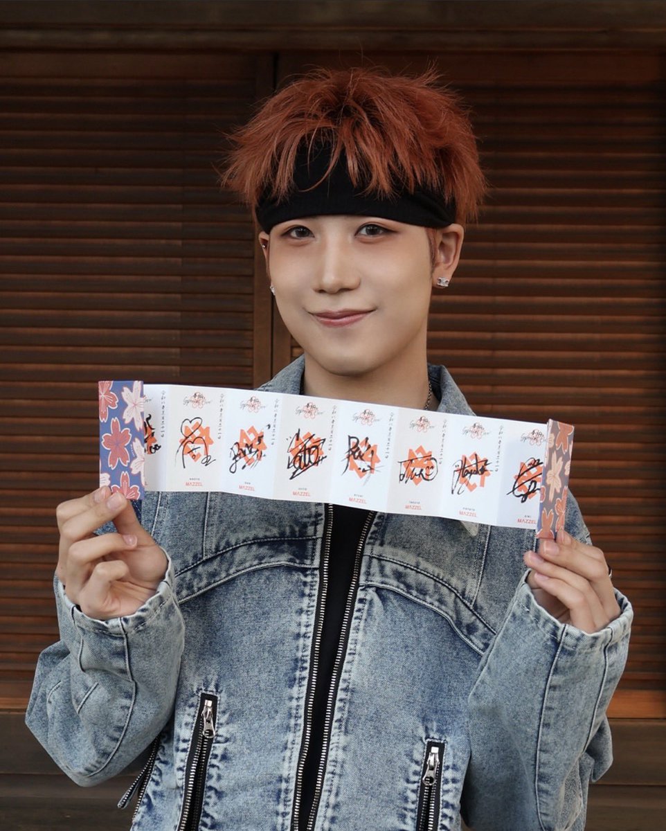 むむむ tweet media