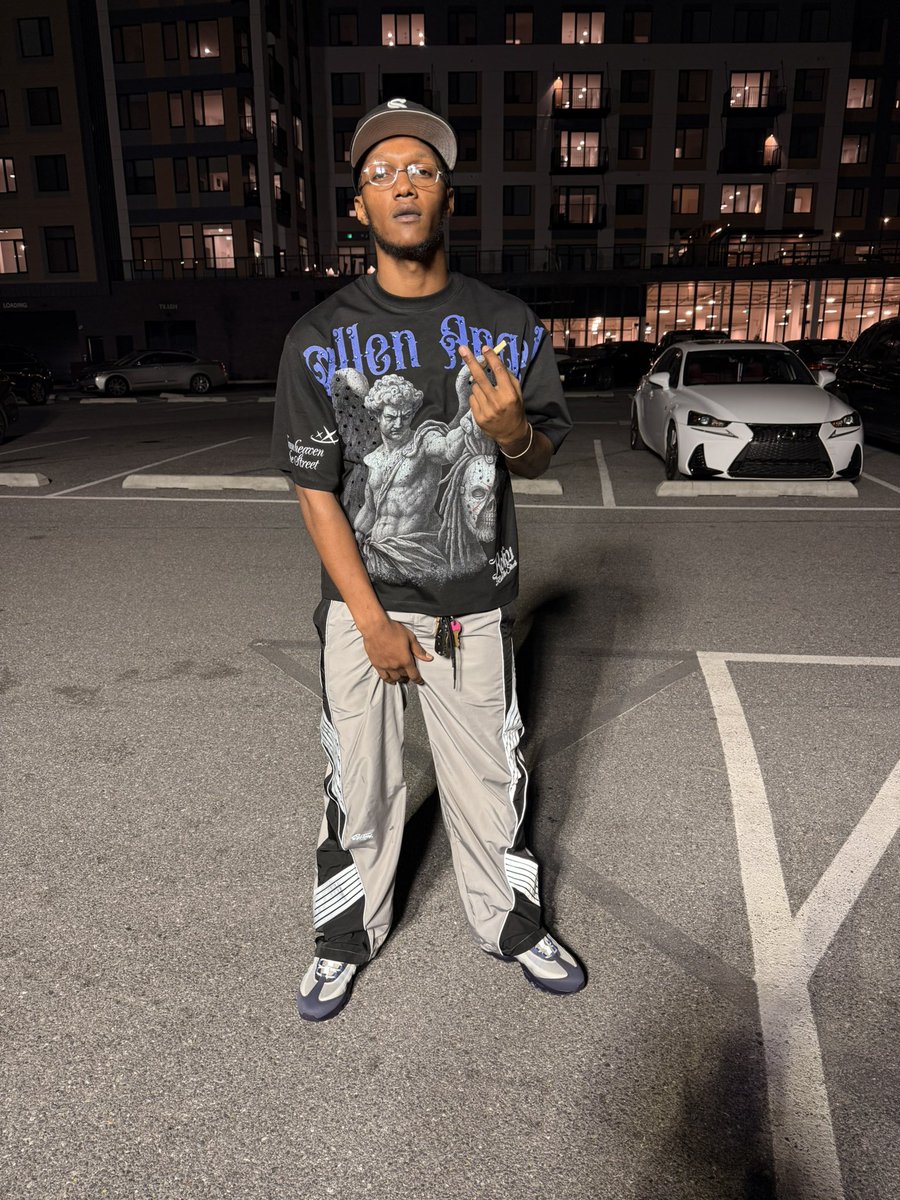 gogetta_jizzle's tweet image. FDO FTF MY FIRST DAY OUT FUCC DA FEDS🔓💪🏾 #Freedamen🔓 #LLdamen🪽