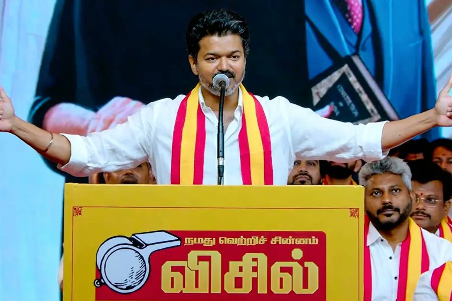 Cheppu_Mestri's tweet photo. Vijay contesting all 234 constituencies in his first election 🙌🏻🫡
There's one guy in Andhra who settled for cheap 21 seats and doing slavery 🙂
#VijayThalapati
#TVKVijay
#TVKContest https://t.co/oPJem71i4N