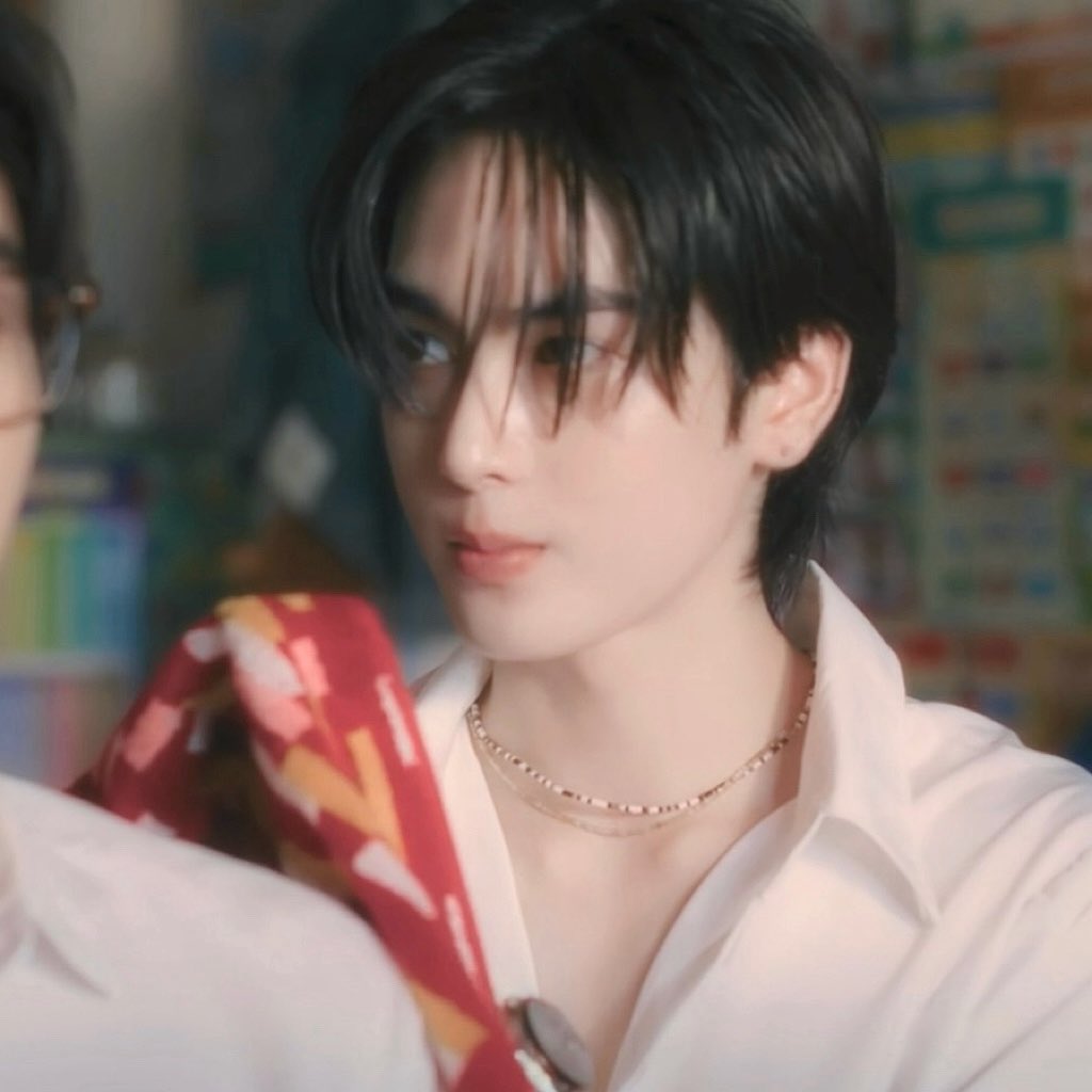 boo. 🍒 tweet media