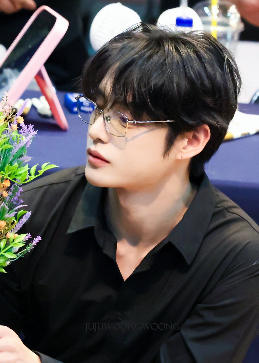 쥬쥬웅웅🦋 tweet media