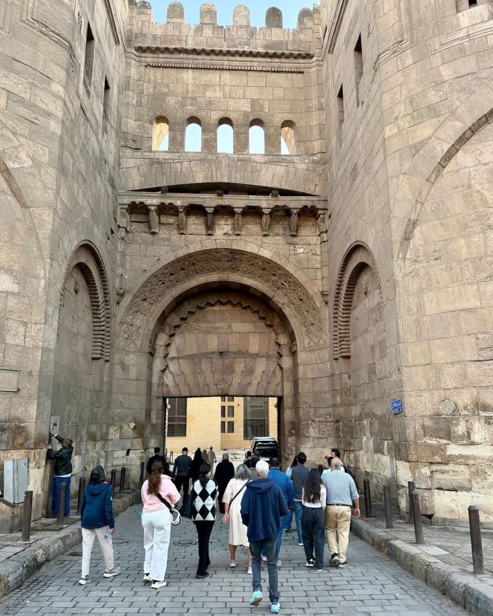 Travel With KHAKI tweet media