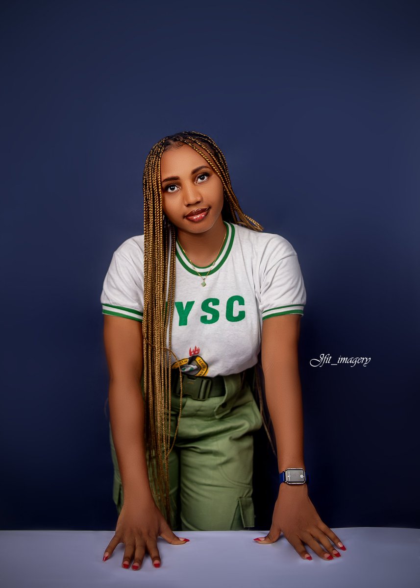 Chukwudum Oluebube | Brand & Packaging Designer tweet media