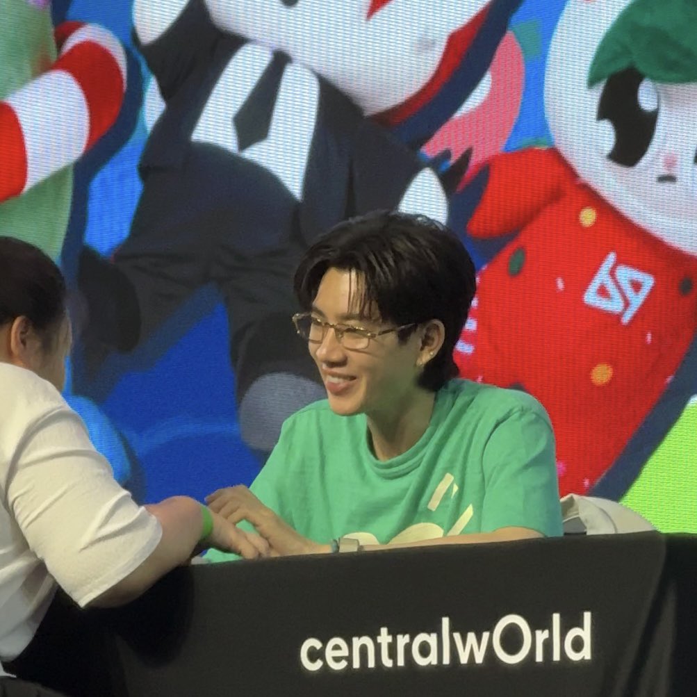 pearq☁️ tweet media