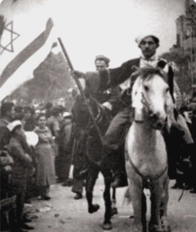 Lozzy B 🇦🇺𝕏 tweet media