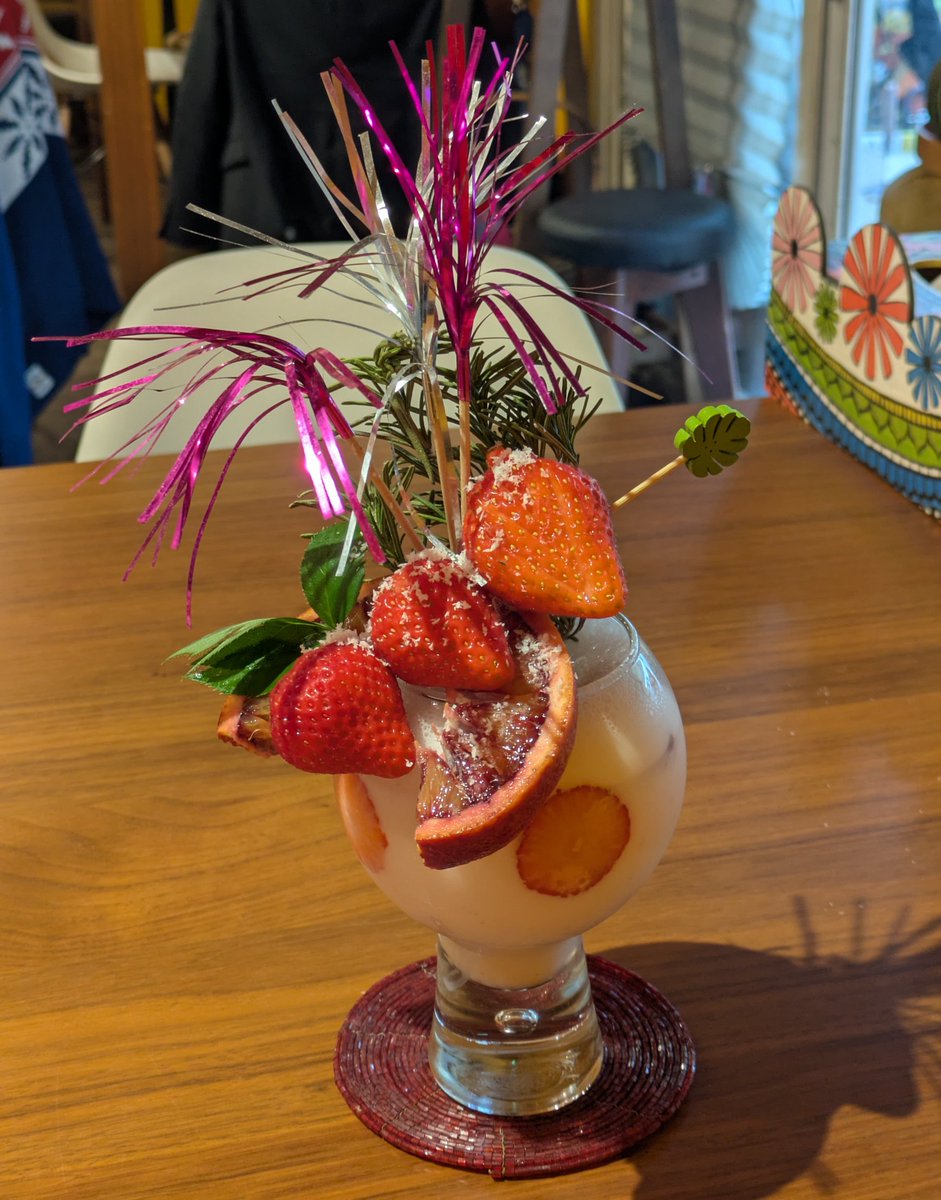 ホーリー🐻‍❄️🏇🐧 tweet media