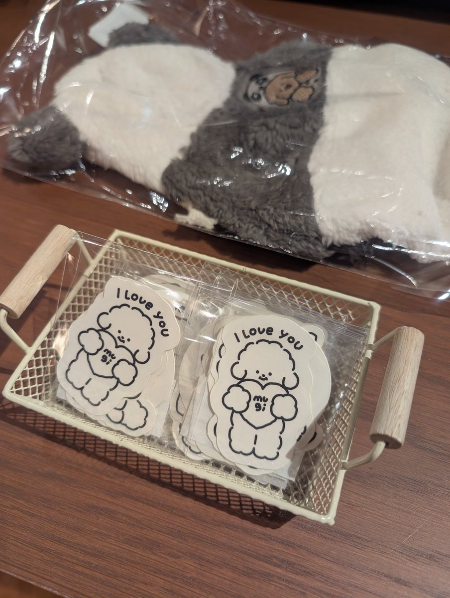 TSUTAYA BOOKSTORE 梅田MeRISE tweet media