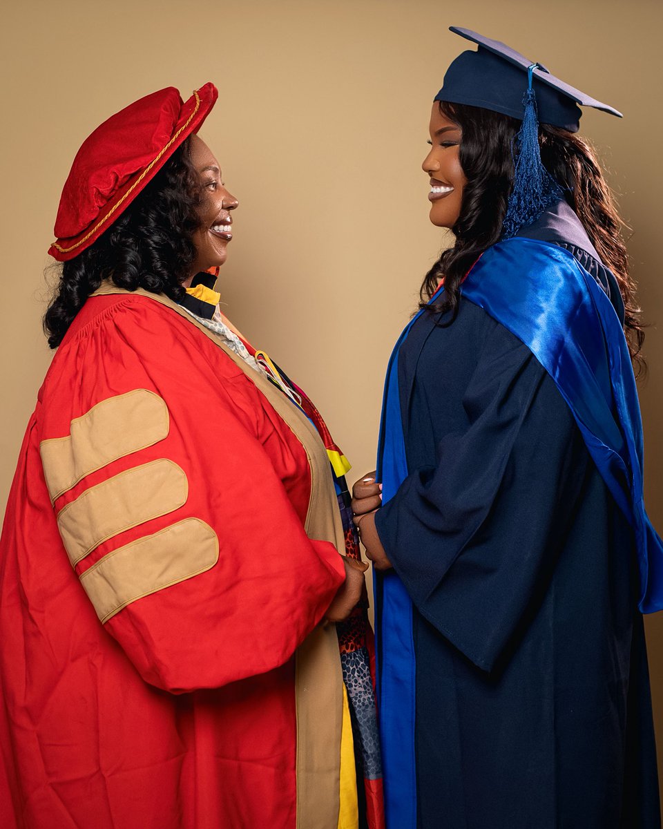 FIFI🌟 tweet media