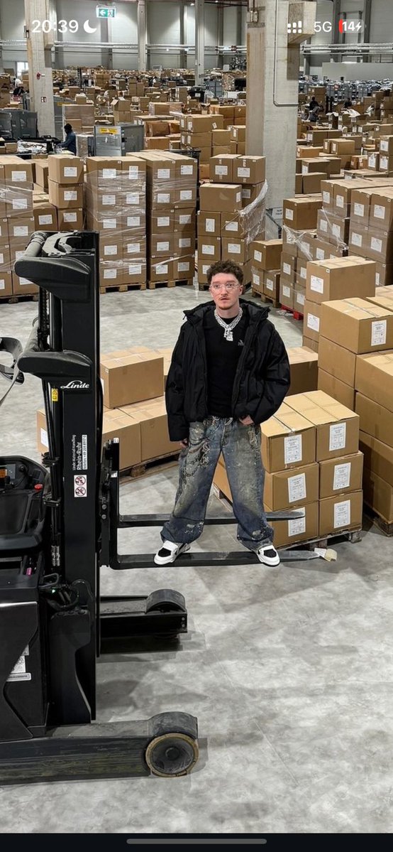 Incelnito Spastiko (privileg. nichtsn faule Ratte) tweet media