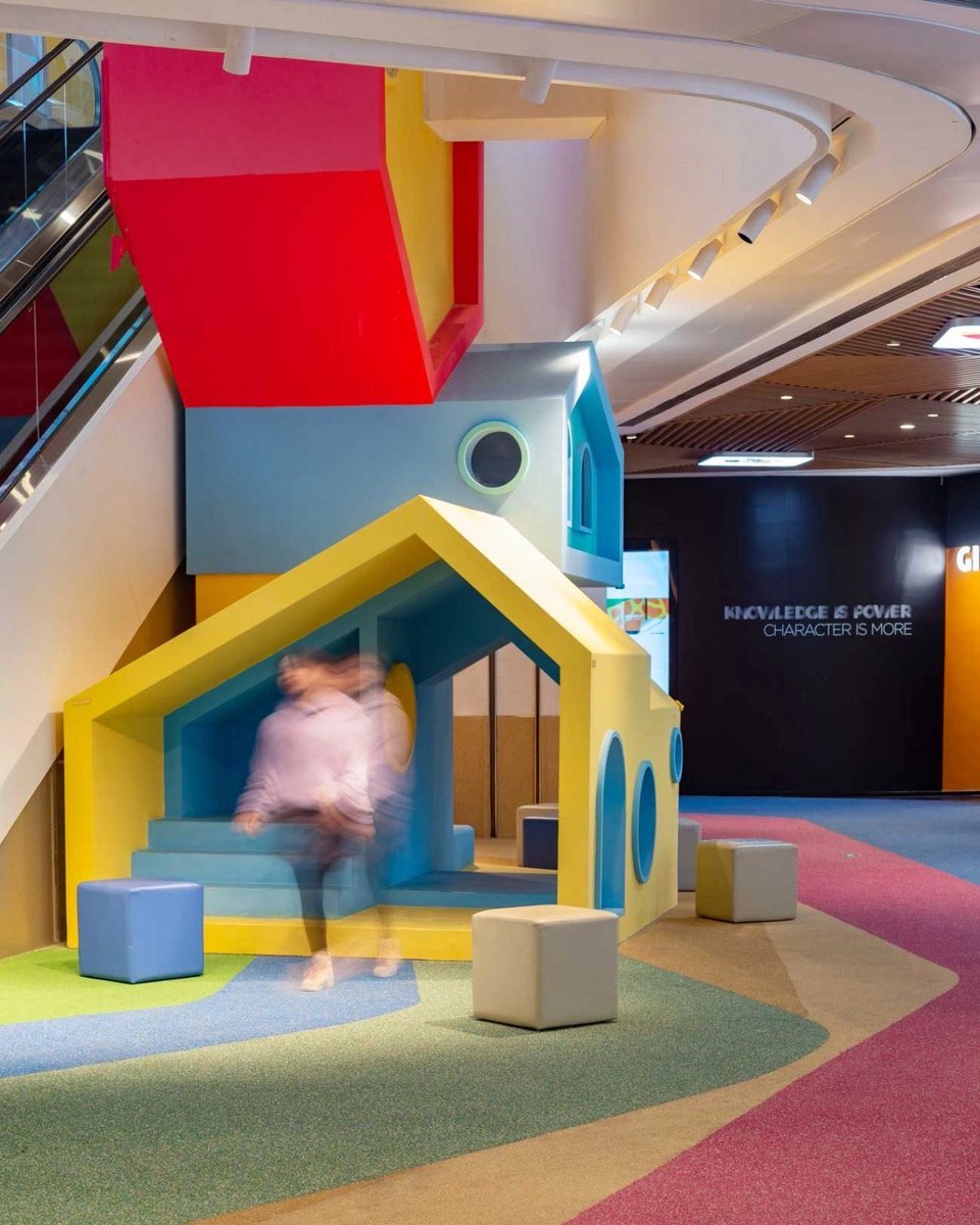 100architects tweet media