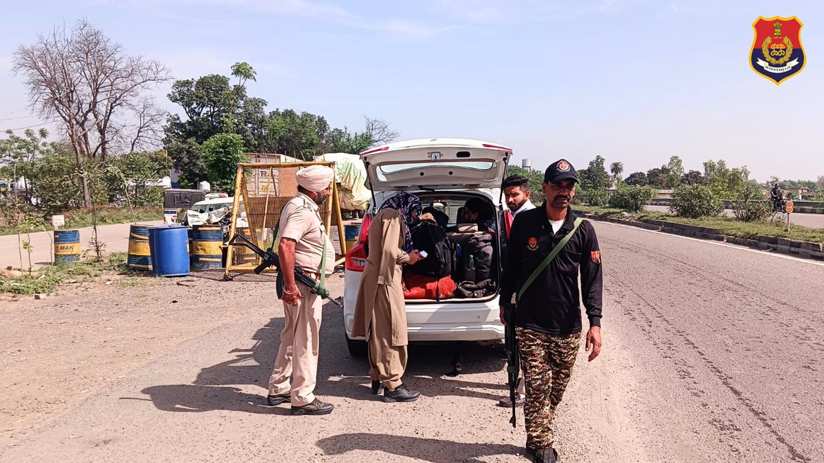 Pathankot Police tweet media