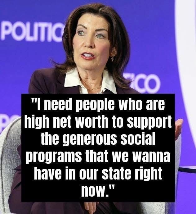 Clown World ™ 🤡 tweet media