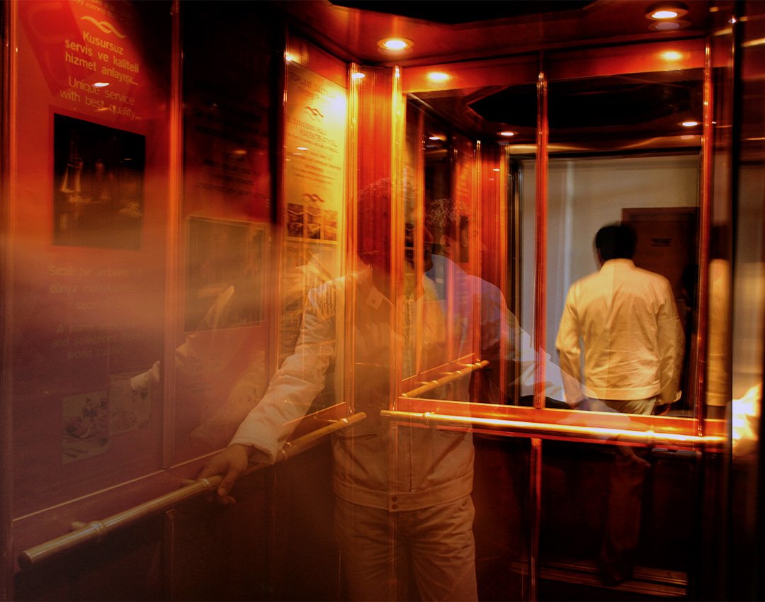 Özlem dolu, dalgın bir bakış... 🎞️

#İbrahimErkal #Nostalji #Arşiv #Dadaş #Anılar