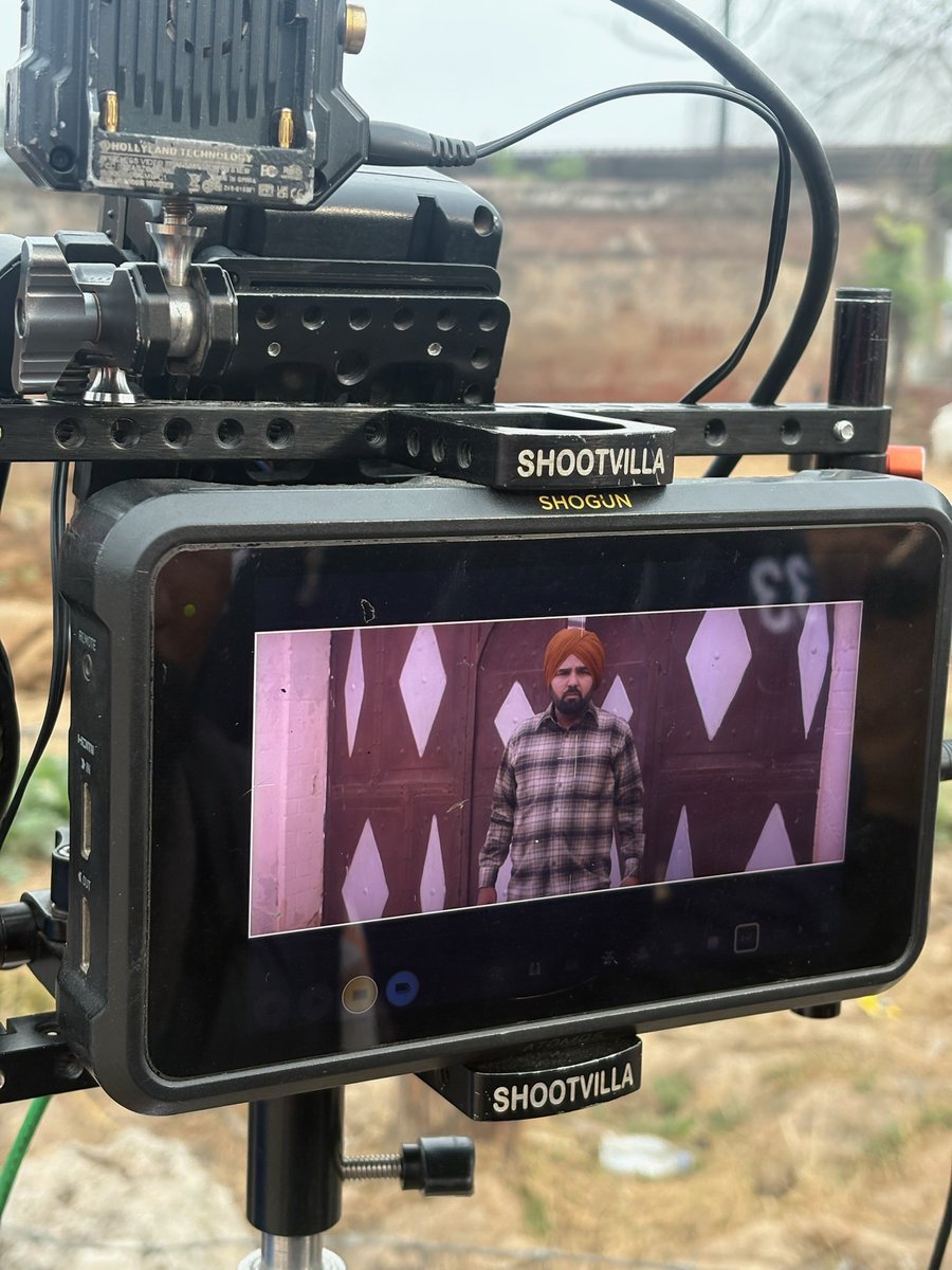 film_tera_film's tweet image. On the sets of Bread &amp;amp; Butter 🎬🔥 Hustle, shots &amp;amp; stories in the making.

#BreadAndButter #OnSet #Filmmaking #BTS #Hustle