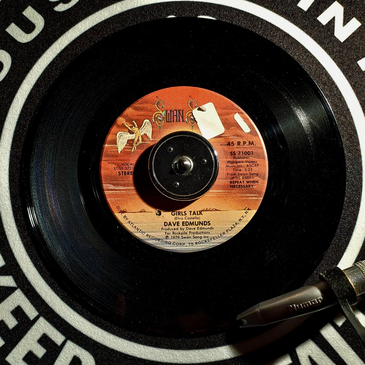 The House of Vinyl tweet media