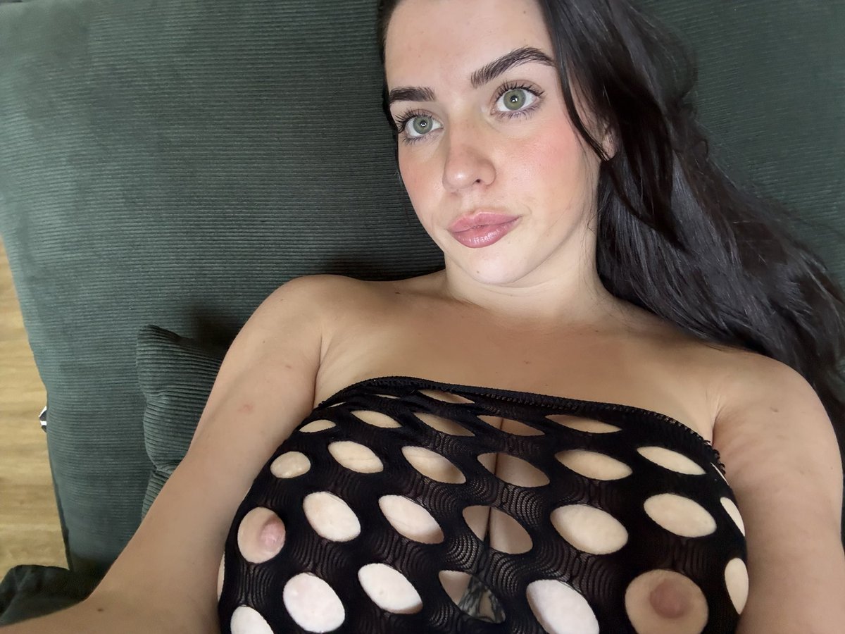 SSAMIHAYES🍒 tweet media