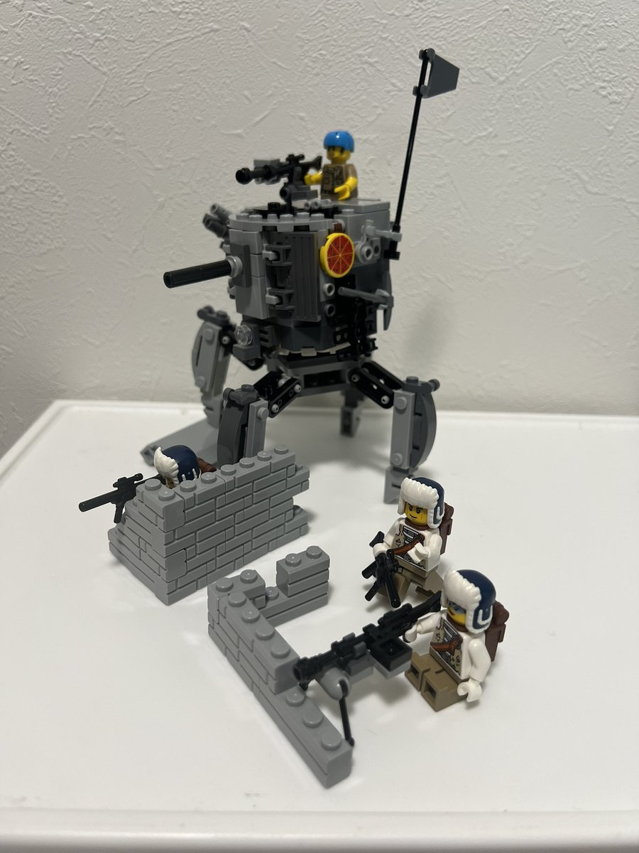 R's Garage tweet media