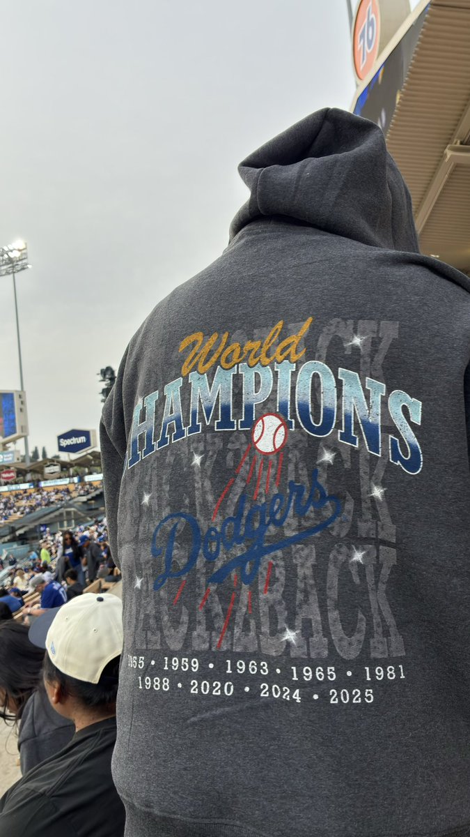 LAフォトときどき tweet media