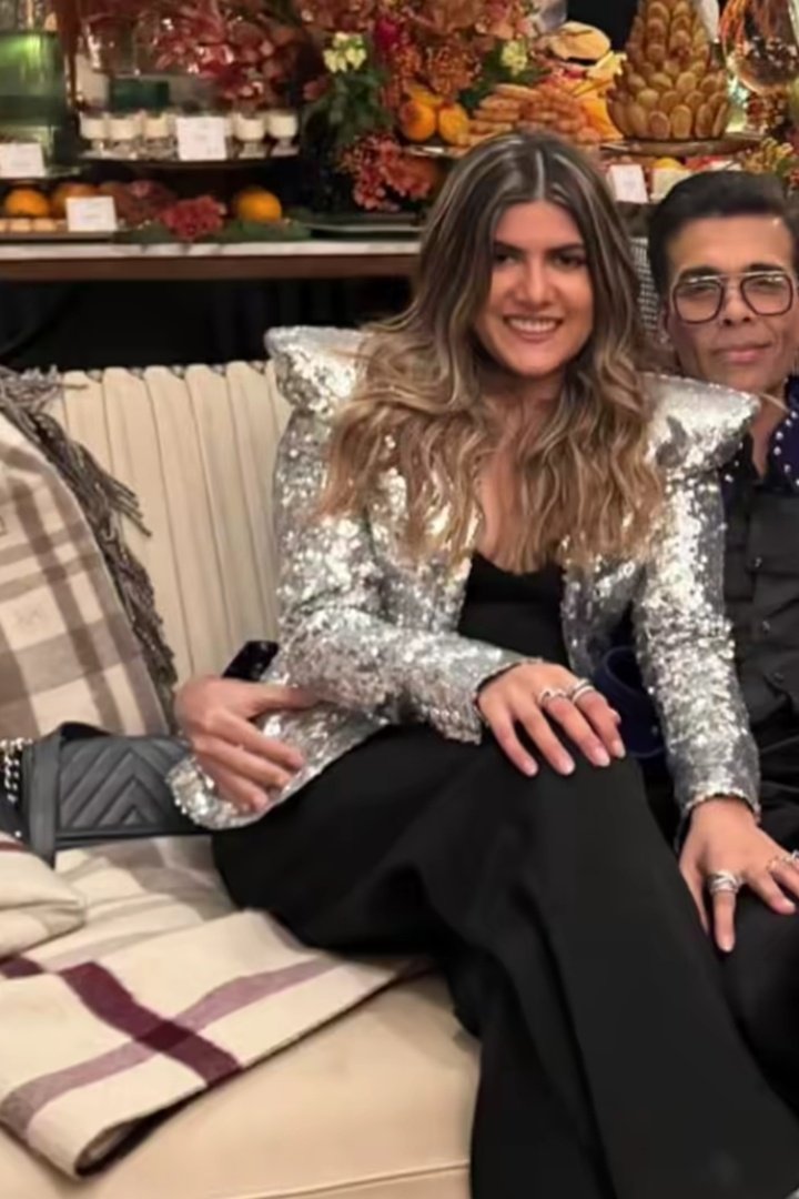 SandhyaSinghQQ tweet media