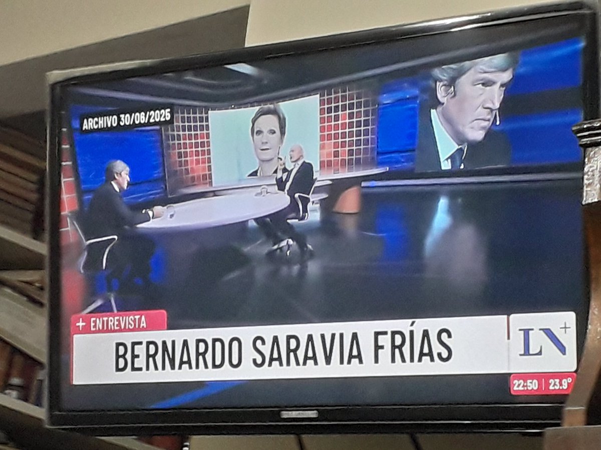chisp7's tweet image. Al fin una entrevista como la gente grande #saravia @mauriciomacri aprendan #opas #ypf #pagñi #pagni