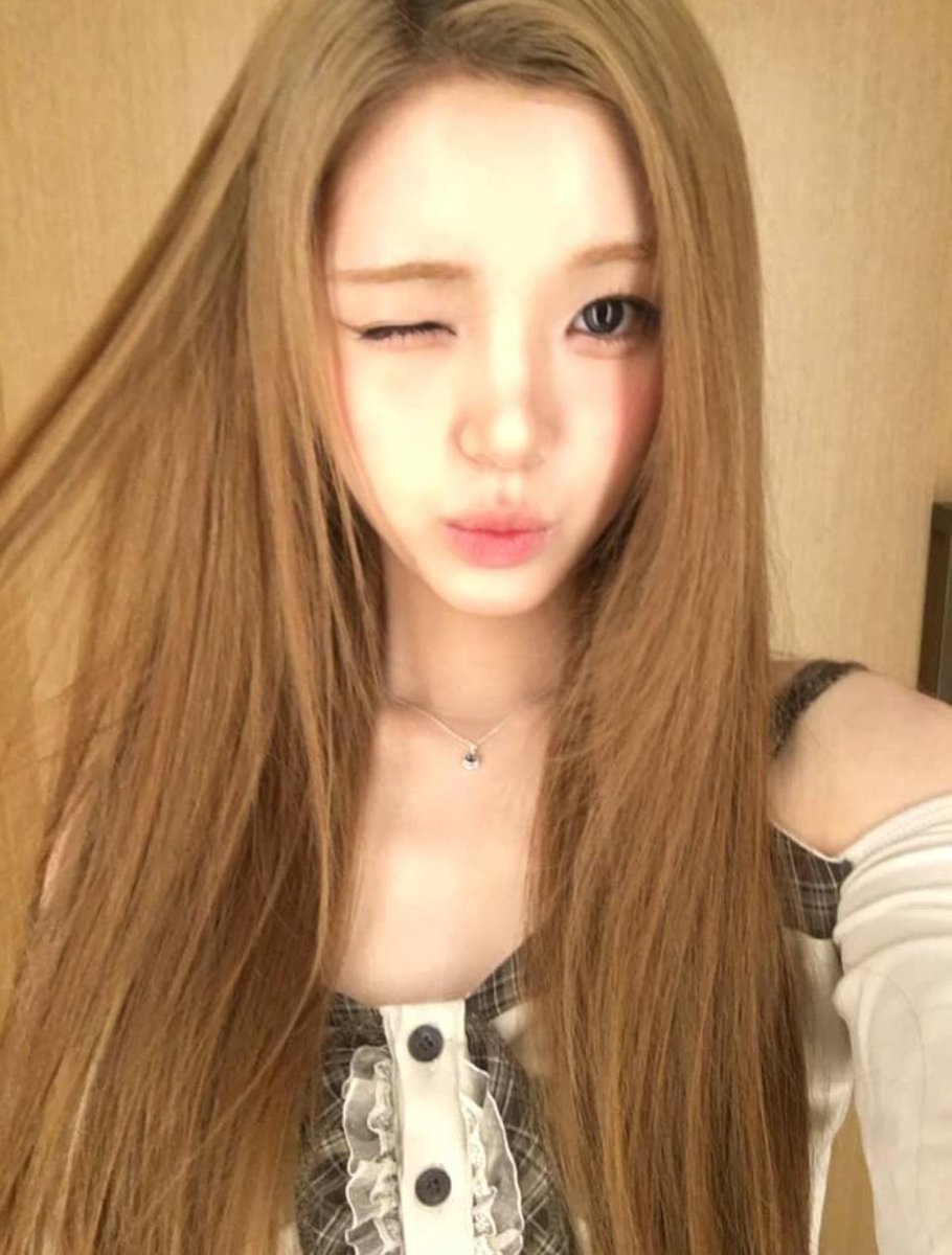 Princess tweet media