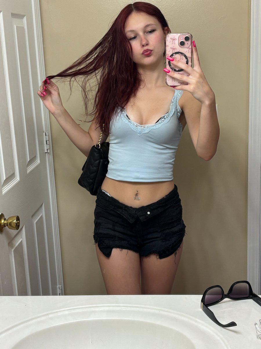 aliiccee tweet media